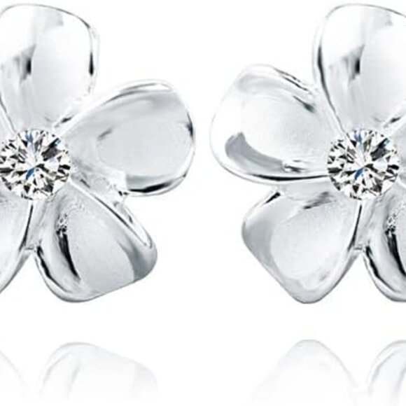Solid 925 Sterling Silver Plumeria Flower Stud Earrings for Women Teens Crystal - Picture 1 of 8
